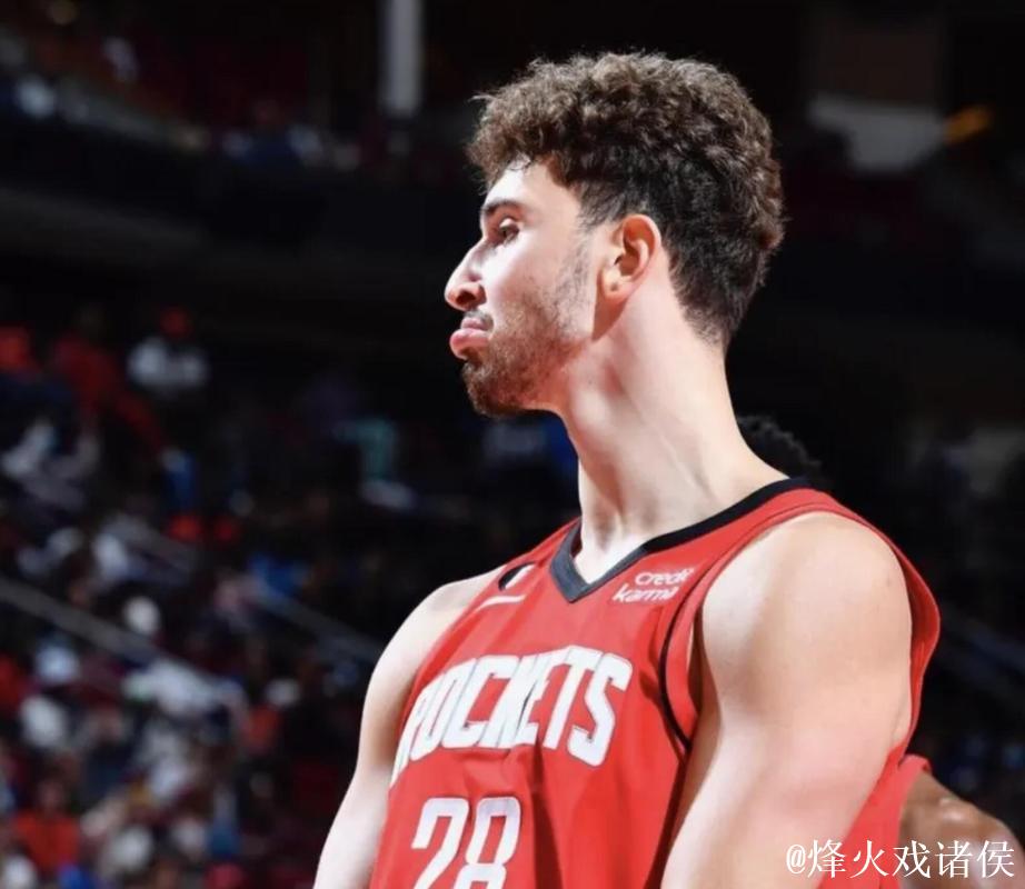 23岁申京单赛季屡次轰下30+分10+助攻，创历史最年轻中锋纪录