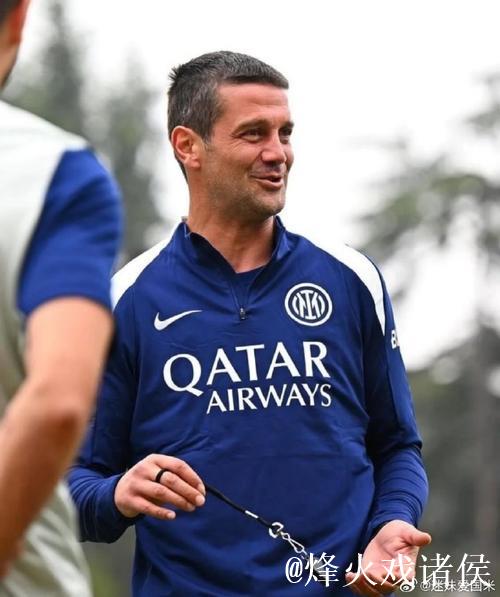 马洛塔:现有阵容足以满足齐沃需求,冬季转会窗口可调整 马洛塔:现有阵容足以满足齐沃需求,冬季转会窗口可调整